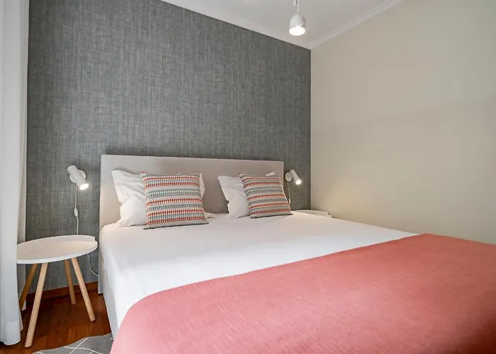 Apartment Reis Magos Iv By An Island *