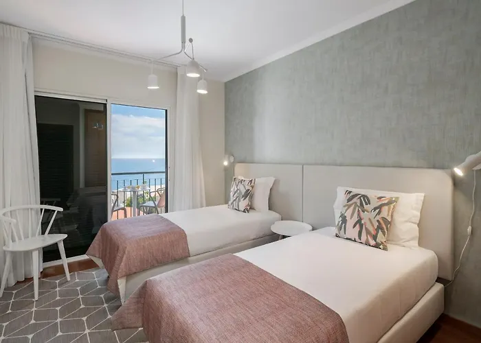 Reis Magos Iv By An Island Apartment Canico (Madeira)